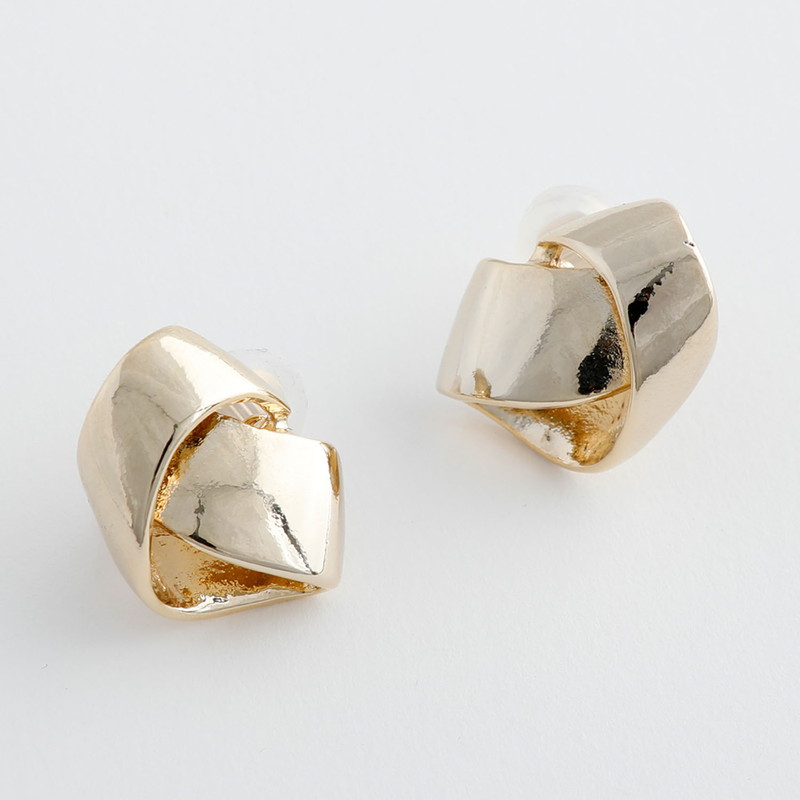 JewCas メタルフォールドエアフィットイヤリング [JC4949]